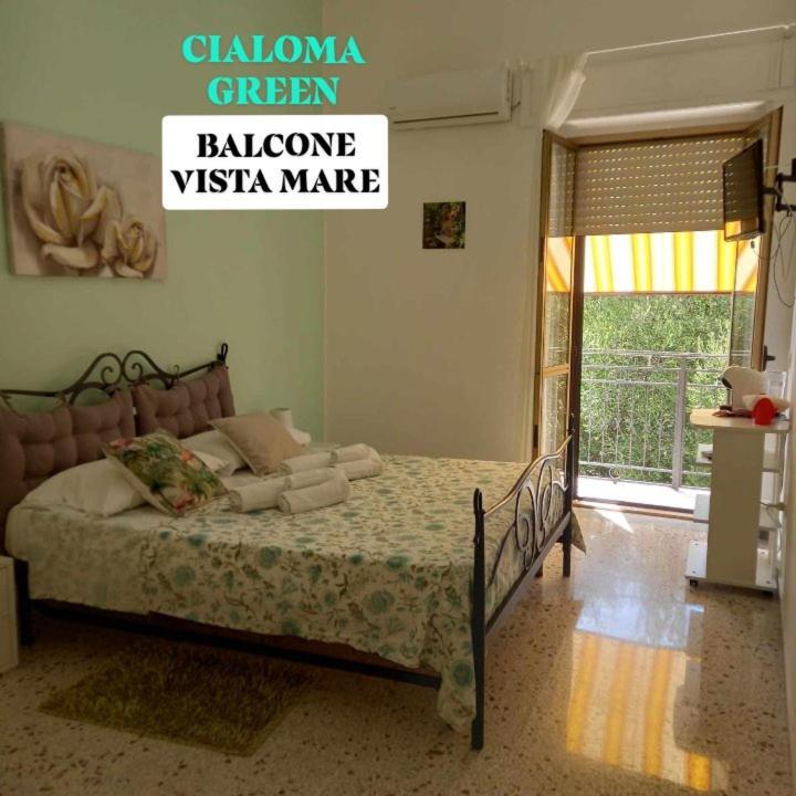 Cialoma Full Green Marina di Camerota Rum bild